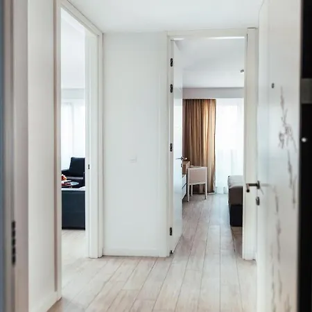 City Beach Makarska * Makarska